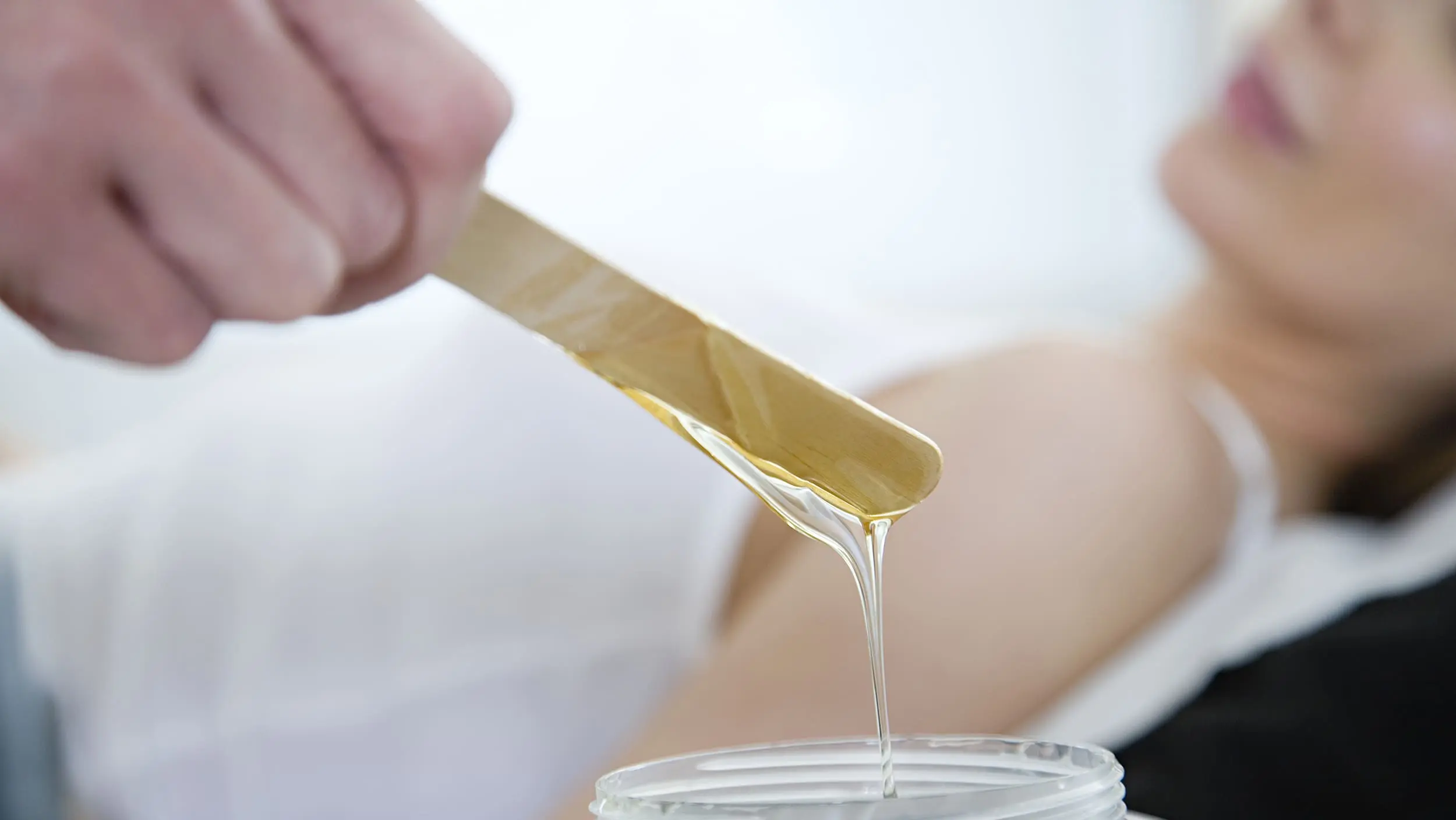 Oil Waxing Services in noida sector 34